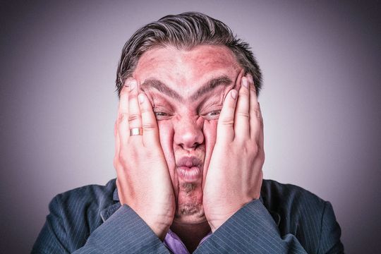 Veraltete Kommunikationsstrategien, keine klaren Zielvorgaben und zu wenig Gehalt – das sorgt für Frust in der Abteilung. Veraltete Kommunikationsstrategien, keine klaren Zielvorgaben und zu wenig Gehalt – das sorgt für Frust in der Abteilung.