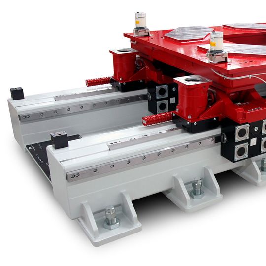 Die TMF-6 ist modular erweiterbar und bewegt statische Traglasten bis zu 20 t und dynamische Lasten bis 13,3 t. Die TMF-6 ist modular erweiterbar und bewegt statische Traglasten bis zu 20 t und dynamische Lasten bis 13,3 t.