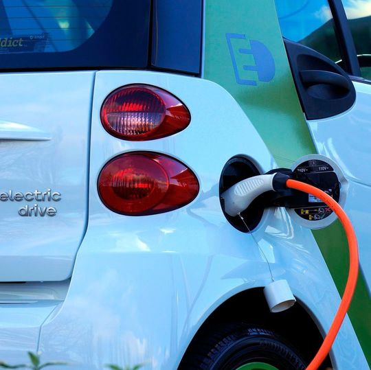 „Stromer“ haben das Zeug dazu, die Supply Chains der Automobilhersteller massiv zu vereinfachen. „Stromer“ haben das Zeug dazu, die Supply Chains der Automobilhersteller massiv zu vereinfachen.