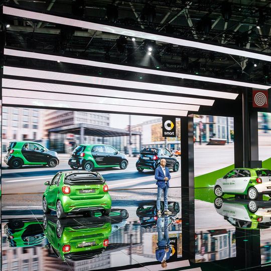 Daimler und Renault-Nissan nutzten den Automobilsalon in Paris für eine gemeinsame Pressekonferenz. Daimler und Renault-Nissan nutzten den Automobilsalon in Paris für eine gemeinsame Pressekonferenz.