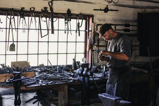 Il est essentiel de rester informé pour «performer» dans son propre métier, d'où l'importance de la formation continue. Il est essentiel de rester informé pour «performer» dans son propre métier, d'où l'importance de la formation continue.