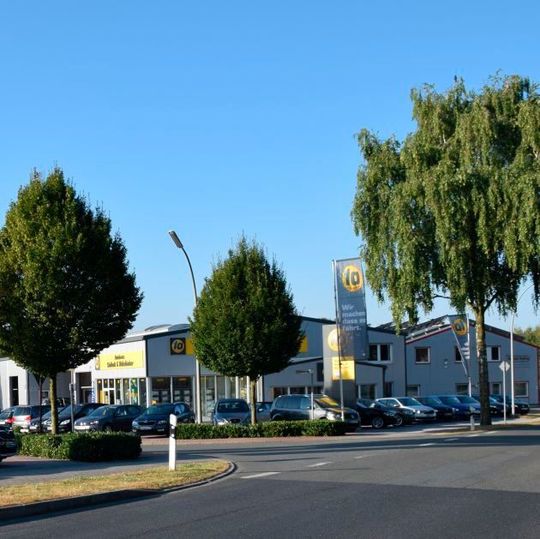 Das Autohaus Südholt & Hülsdünker belegt beim Deutschen Werkstattpreis 2016 einen Platz unter den Top Ten. Das Autohaus Südholt & Hülsdünker belegt beim Deutschen Werkstattpreis 2016 einen Platz unter den Top Ten.