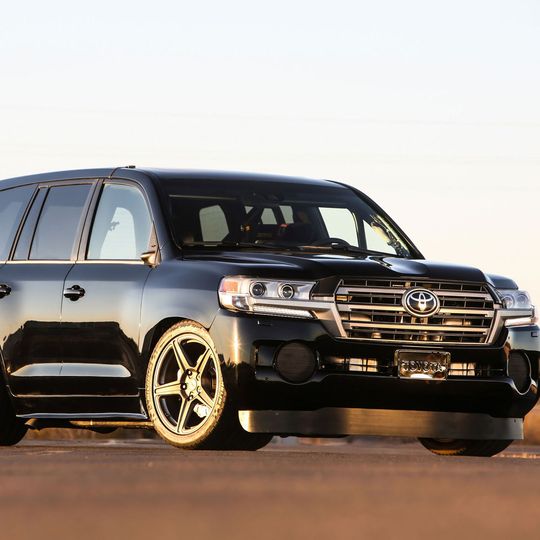 Toyotas Land Speed Cruiser soll die Marke von 354 Stundenkilometern knacken. Toyotas Land Speed Cruiser soll die Marke von 354 Stundenkilometern knacken.