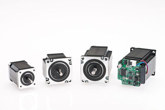 Der Kannmotion arbeitet zuverlässig wie ein Servomotor und eignet sich Positionieraufgaben. Der Kannmotion arbeitet zuverlässig wie ein Servomotor und eignet sich Positionieraufgaben.