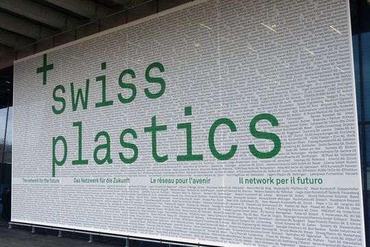 Mit dem neuartigen Messekonzept soll die Swiss Plastics Expo dazu beitragen, Innovationen zu fördern und den Schweizer Kunststoffmarkt nachhaltig zu stärken. Mit dem neuartigen Messekonzept soll die Swiss Plastics Expo dazu beitragen, Innovationen zu fördern und den Schweizer Kunststoffmarkt nachhaltig zu stärken.