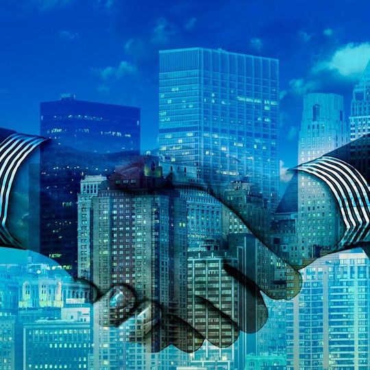 Siemens und Bentley haben eine Allianz vereinbart, um Infrastrukturprojekte schneller fertigzustellen und die Anlagenleistung zu verbessern. Siemens und Bentley haben eine Allianz vereinbart, um Infrastrukturprojekte schneller fertigzustellen und die Anlagenleistung zu verbessern.