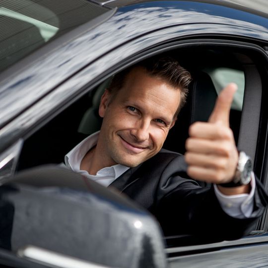 Johannes Höfflin, Key Account Manager Johannes Höfflin, Key Account Manager