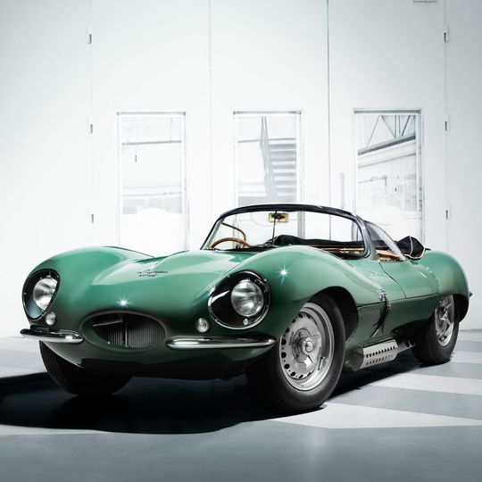Fast ein Original: Jaguar baut in Eigenregie Replika des legendären XKSS. Fast ein Original: Jaguar baut in Eigenregie Replika des legendären XKSS.