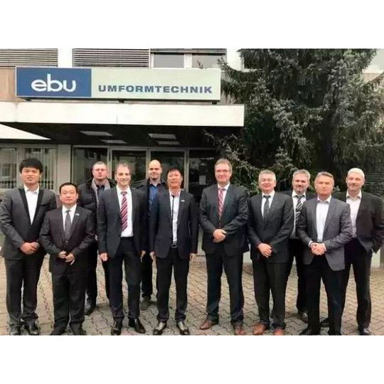 Das chinesische Unternehmen Xuduan hat zum 1. November Ebu Umformtechnik aus Bayreuth übernommen. Das chinesische Unternehmen Xuduan hat zum 1. November Ebu Umformtechnik aus Bayreuth übernommen.
