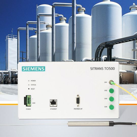 Der Sitrans TO500 von Siemens ist ein Messsystem zur faseroptischen Temperaturmessung. Der Sitrans TO500 von Siemens ist ein Messsystem zur faseroptischen Temperaturmessung.