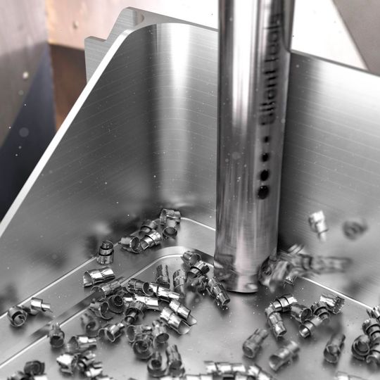 Sandvik Coromants Coromill 390 ist ab sofort mit verbesserter Silent-Tools-Technologie erhältlich: für die effizientere Bearbeitung von Titankomponenten in der Luftfahrtindustrie, beispielsweise Triebwerksaufhängungen oder tiefe Taschen in Rahmenbauteilen. Sandvik Coromants Coromill 390 ist ab sofort mit verbesserter Silent-Tools-Technologie erhältlich: für die effizientere Bearbeitung von Titankomponenten in der Luftfahrtindustrie, beispielsweise Triebwerksaufhängungen oder tiefe Taschen in Rahmenbauteilen.