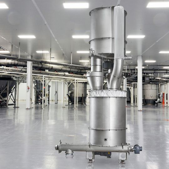 Das Differenzialdosiersystem für große Förderleistungen von leichten und luftigen Materialien. Das Differenzialdosiersystem für große Förderleistungen von leichten und luftigen Materialien.