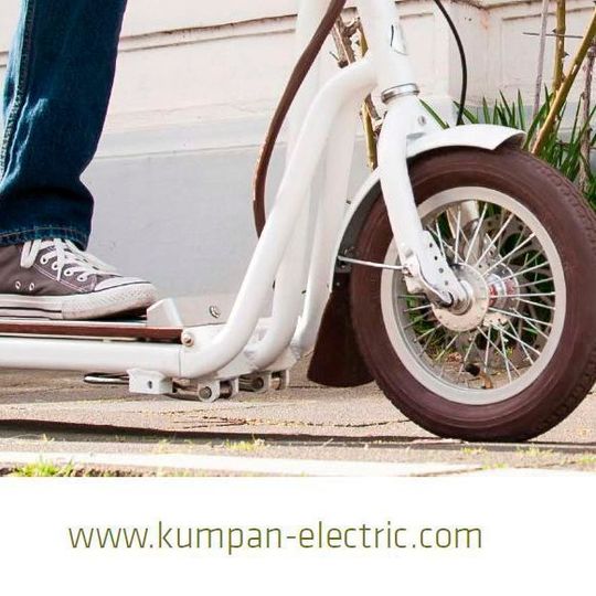 Neu in der Kumpan-Familie: der Tretroller „Kumpan Electric 1950“. Neu in der Kumpan-Familie: der Tretroller „Kumpan Electric 1950“.