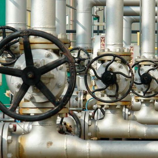 MOL Group will invest more than $ 500 million into its steam crackers in Hungary and Slovakia. MOL Group will invest more than $ 500 million into its steam crackers in Hungary and Slovakia.