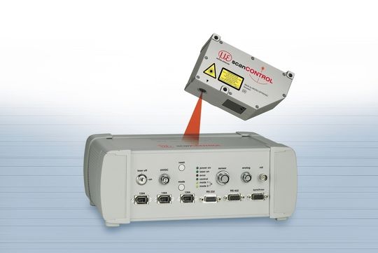 1 Der kompakte Sensor .... ist über ein Kabel mit dem intelligenten Controller verbunden. Bilder: Micro-Epsilon Messtechnik 1 Der kompakte Sensor .... ist über ein Kabel mit dem intelligenten Controller verbunden. Bilder: Micro-Epsilon Messtechnik