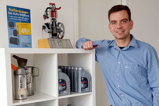 Auch Alexander Maaß, Serviceleiter bei Auto-Vorbeck, ist von den Schmierstoffprodukten und vor allem von der Service- und partnerschaftlichen Kompetenz von Fuchs überzeugt.