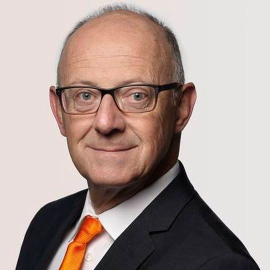 Hans Ziegler ist seit der Übernahme von Swisslog durch Kuka Aufsichtsratsmitglied des Augsburger Roboter-Herstellers Kuka. Hans Ziegler ist seit der Übernahme von Swisslog durch Kuka Aufsichtsratsmitglied des Augsburger Roboter-Herstellers Kuka.