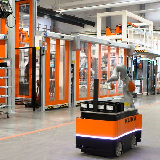 Auf dem Weg zu Industrie 4.0 sind noch viele Fragen zu lösen – hier wollen Deutschland und China ihre Kooperation verstärken. Auf dem Weg zu Industrie 4.0 sind noch viele Fragen zu lösen – hier wollen Deutschland und China ihre Kooperation verstärken.