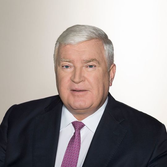 “Huber Silica offers the opportunity to strategically develop Evonik’s portfolio,” said Klaus Engel, Chairman of the Group's Executive Board. “Huber Silica offers the opportunity to strategically develop Evonik’s portfolio,” said Klaus Engel, Chairman of the Group's Executive Board.