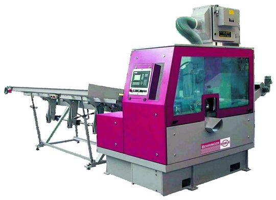 Die Hochleistungs-Kreissägeautomaten der HCS-Baureihe von Behringer Eisele sind mit einer bedienerfreundlichen SPS-Steuerung ausgerüstet.Bild: Behringer Eisele Die Hochleistungs-Kreissägeautomaten der HCS-Baureihe von Behringer Eisele sind mit einer bedienerfreundlichen SPS-Steuerung ausgerüstet.Bild: Behringer Eisele