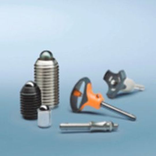 Das breite Portfolio von KVT-Fastening an Kugelsperrbolzen und federnden Druckstücken erfüllt die unterschiedlichsten Anforderungen in der Industrie. Das breite Portfolio von KVT-Fastening an Kugelsperrbolzen und federnden Druckstücken erfüllt die unterschiedlichsten Anforderungen in der Industrie.