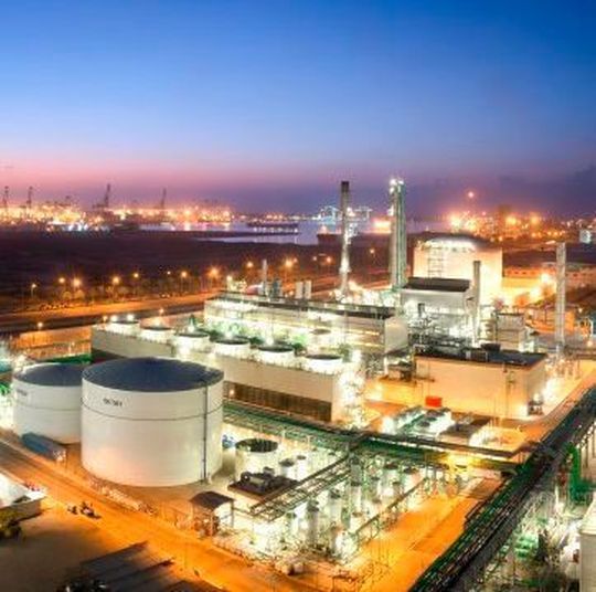 Thyssenkrupp Industrial Solutions nimmt Stickstoffdüngemittelkomplex in Ägypten in Betrieb. Thyssenkrupp Industrial Solutions nimmt Stickstoffdüngemittelkomplex in Ägypten in Betrieb.