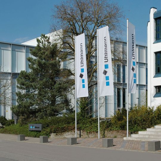 Der Hauptsitz von Uhlmann Pac-Systeme befindet sich in Laupheim. Der Hauptsitz von Uhlmann Pac-Systeme befindet sich in Laupheim.