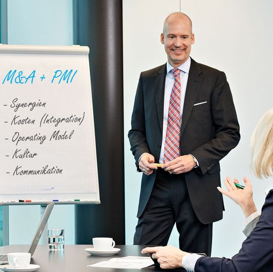 Stephan Jansen ist der richtige Ansprechpartner, um die erhoffte Unternehmensakquisition erfolgreich umzusetzen. Stephan Jansen ist der richtige Ansprechpartner, um die erhoffte Unternehmensakquisition erfolgreich umzusetzen.
