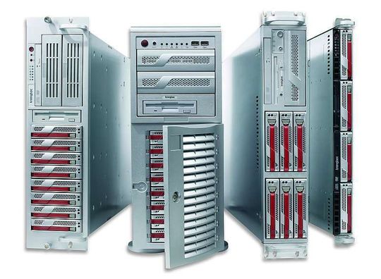 Die Calleo-Server von Transtec sind nun auch mit SSD-Laufwerken erhältlich. Die Calleo-Server von Transtec sind nun auch mit SSD-Laufwerken erhältlich.