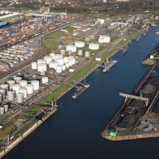Blick auf den Duisburger Hafen Blick auf den Duisburger Hafen