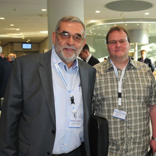 Wechsel an der Spitze: Klaus-Dietrich Weinreich (li.) übergibt an Alexander Lucht.