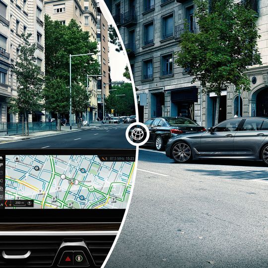 In Verbindung mit dem Navigationssystem Professional bietet BMW den Service freie Parkplätze am Zielort anzuzeigen. In Verbindung mit dem Navigationssystem Professional bietet BMW den Service freie Parkplätze am Zielort anzuzeigen.