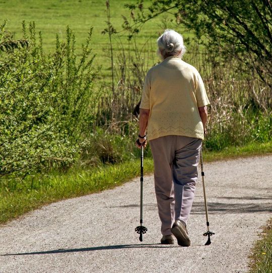 Bei altersbedingten Erkrankungen wie Diabetes, Alzheimer, aber auch bei Herz-Kreislauf-Erkrankungen spielen Proteinaggregate eine große Rolle. Bei altersbedingten Erkrankungen wie Diabetes, Alzheimer, aber auch bei Herz-Kreislauf-Erkrankungen spielen Proteinaggregate eine große Rolle.