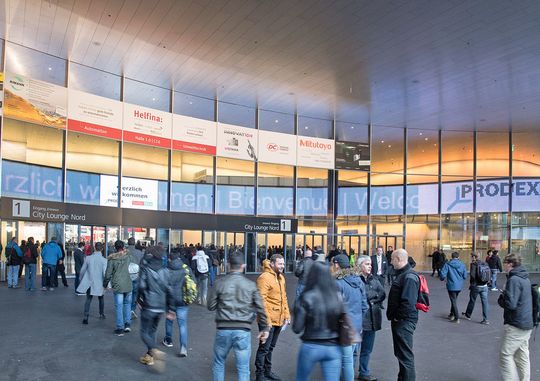 Täglich gab es einen grossen Besucher-Ansturm beim Messe-Duo Prodex und Swisstech. Täglich gab es einen grossen Besucher-Ansturm beim Messe-Duo Prodex und Swisstech.
