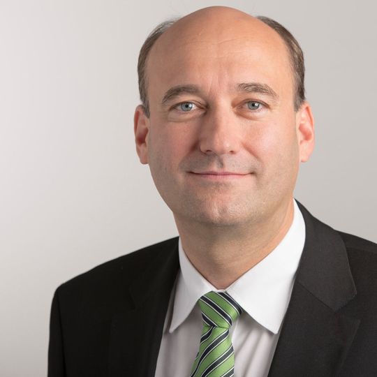 Dr. Thomas Steckenreiter wird zum 1. Juni Forschungsvorstand bei Samson. Dr. Thomas Steckenreiter wird zum 1. Juni Forschungsvorstand bei Samson.