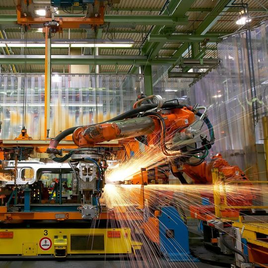 Bis 2019 installiert China rund 40 % des weltweiten Angebots. Der Wachstumstrend für Roboter-Installationen setzt sich in allen größeren Absatzmärkten für Roboter in Asien fort: Südkorea, Japan, Taiwan und weitere südostasiatische Länder. Bis 2019 installiert China rund 40 % des weltweiten Angebots. Der Wachstumstrend für Roboter-Installationen setzt sich in allen größeren Absatzmärkten für Roboter in Asien fort: Südkorea, Japan, Taiwan und weitere südostasiatische Länder.