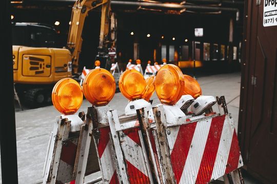 Der Fach- und Führungskräftemangel im deutschen Mittelstand ist wohl jedem bekannt. Eine aktuelle Studie bestätigt jetzt, dass dieser Mangel eindeutig eine Dauerbaustelle ist. Der Fach- und Führungskräftemangel im deutschen Mittelstand ist wohl jedem bekannt. Eine aktuelle Studie bestätigt jetzt, dass dieser Mangel eindeutig eine Dauerbaustelle ist.