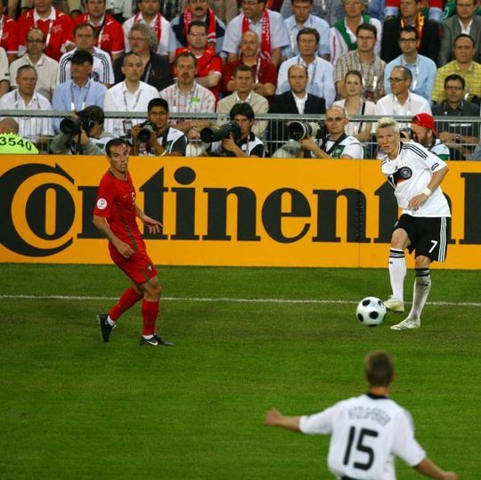 Vergangenheit (hier bei der Fußball-EM 2008): Continental als Fußballsponsor.