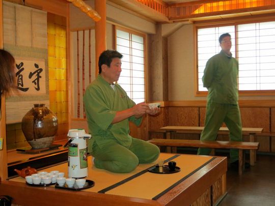 Die traditionelle Tee-Zeromonie sollte Bestandteil einer jeden Japanreise sein.