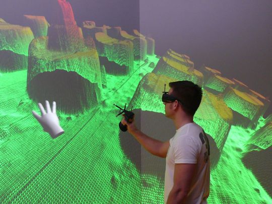 Die Technische Universität Ilmenau feiert das zehnjährige Bestehen ihrer „Flexiblen Audiovisuellen Stereo-Projektionseinrichtung FASP)“. Die Technische Universität Ilmenau feiert das zehnjährige Bestehen ihrer „Flexiblen Audiovisuellen Stereo-Projektionseinrichtung FASP)“.