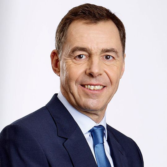 Jérôme Viala, 55, ist neuer Geschäftsführer der Lectra-Gruppe. Jérôme Viala, 55, ist neuer Geschäftsführer der Lectra-Gruppe.