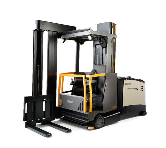 Der Hochregalstapler Crown TSP ist mit RFID-basierten Auto-Fence- und APS-Technologien erhältlich. Der Hochregalstapler Crown TSP ist mit RFID-basierten Auto-Fence- und APS-Technologien erhältlich.
