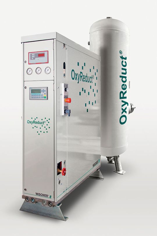 Die Oxyreduct P-Line ist besonders kompakt gebaut und modular in ihrer Leistung. Damit lässt sich das System veränderten Umgebungsbedingungen problemlos anpassen. Die Oxyreduct P-Line ist besonders kompakt gebaut und modular in ihrer Leistung. Damit lässt sich das System veränderten Umgebungsbedingungen problemlos anpassen.