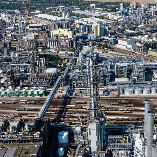 Blick auf den BASF-Verbundstandort in Ludwigshafen. Blick auf den BASF-Verbundstandort in Ludwigshafen.