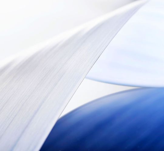 Evonik stellt auf der JEC world 2017, wie es heißt, eine neuartige Produktgruppe vor: UD-Tapes mit Namen Vestape. Sie soll die Bauteilauslegung bei Leichtbaukonstruktionen einfacher machen. Evonik stellt auf der JEC world 2017, wie es heißt, eine neuartige Produktgruppe vor: UD-Tapes mit Namen Vestape. Sie soll die Bauteilauslegung bei Leichtbaukonstruktionen einfacher machen.