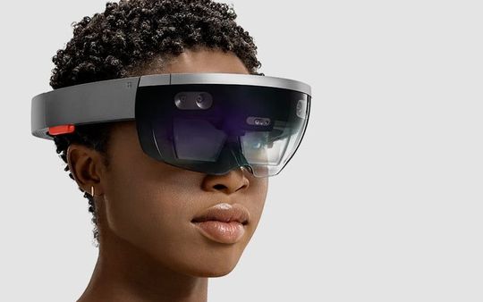 Zusammen mit seinem OEM-Partner Stryker plant Microsoft, Operationssäle effizienter einzurichten. Zusammen mit seinem OEM-Partner Stryker plant Microsoft, Operationssäle effizienter einzurichten.