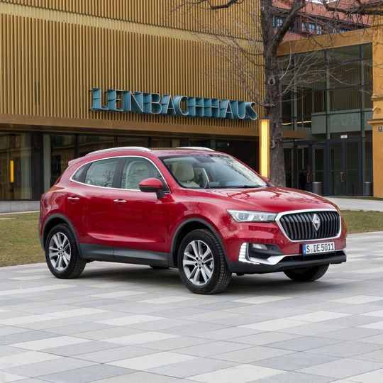 Borgwards Kompakt-SUV BX5 soll in Deutschland als rein elektrische Variante auf den Markt kommen. Borgwards Kompakt-SUV BX5 soll in Deutschland als rein elektrische Variante auf den Markt kommen.