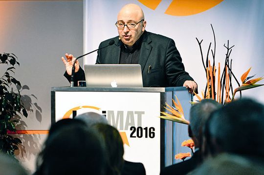 Impulsvorträge runden das Rahmenprogramm der Logimat 2017 in Stuttgart ab. Impulsvorträge runden das Rahmenprogramm der Logimat 2017 in Stuttgart ab.