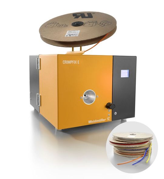Mit dem elektrisch betriebenen Abisolier- und Crimpautomat Crimpfix E lassen sich Aderendhülsen mit Kunststoffkragen als Rollenware rationell verarbeiten. Detail: Aderendhülsen-Rollenware im Leiterquerschnittsbereich von 0,5 bis 2,5 mm2. Mit dem elektrisch betriebenen Abisolier- und Crimpautomat Crimpfix E lassen sich Aderendhülsen mit Kunststoffkragen als Rollenware rationell verarbeiten. Detail: Aderendhülsen-Rollenware im Leiterquerschnittsbereich von 0,5 bis 2,5 mm2.