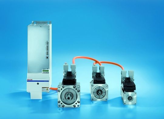 In der Erhöhung des Wirkungsgrads elektrischer Antriebe und Automatisierungssysteme sieht Rexroth die wichtigste Zukunftsaufgabe. Ein Ansatz dazu sei der Servoantrieb Indradrive Mi mit über 95% Wirkungsgrad. In der Erhöhung des Wirkungsgrads elektrischer Antriebe und Automatisierungssysteme sieht Rexroth die wichtigste Zukunftsaufgabe. Ein Ansatz dazu sei der Servoantrieb Indradrive Mi mit über 95% Wirkungsgrad.